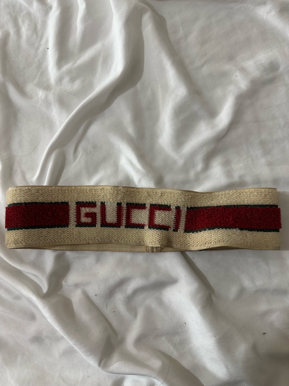 Gucci Beige and Red Logo Knit Headband